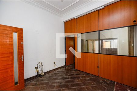 Quarto  de casa à venda com 6 quartos, 550m² em São Domingos, Niterói