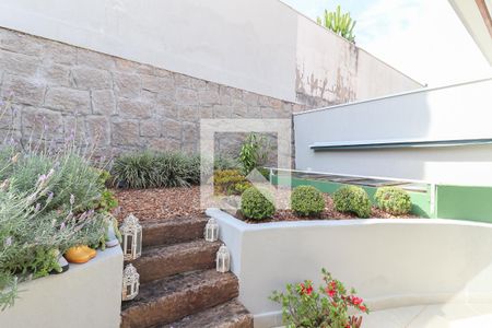 Casa de condomínio para alugar com 157m², 4 quartos e 3 vagas Casa de condomínio para alugar com 157m², 4 quartos e 3 vagasQuintal