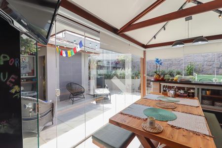 Casa de condomínio para alugar com 157m², 4 quartos e 3 vagas Casa de condomínio para alugar com 157m², 4 quartos e 3 vagasÁrea gourmet
