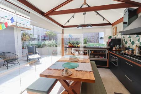Casa de condomínio para alugar com 157m², 4 quartos e 3 vagas Casa de condomínio para alugar com 157m², 4 quartos e 3 vagasÁrea gourmet