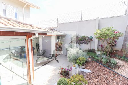 Casa de condomínio para alugar com 157m², 4 quartos e 3 vagas Casa de condomínio para alugar com 157m², 4 quartos e 3 vagasQuintal