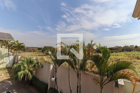 Casa de condomínio para alugar com 157m², 4 quartos e 3 vagas Casa de condomínio para alugar com 157m², 4 quartos e 3 vagasVista da Varanda da Suíte