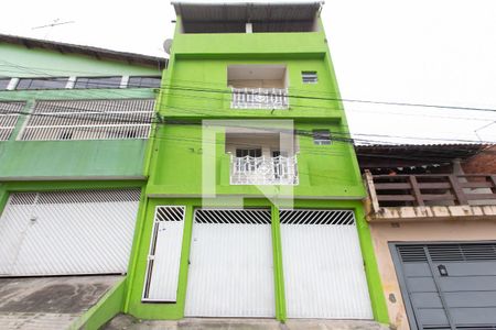 Casa à venda com 160m², 2 quartos e 2 vagasFachada 