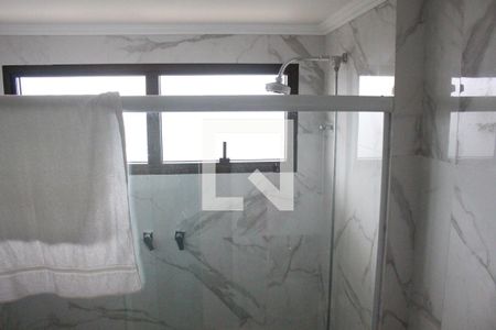 Apartamento à venda com 380m², 4 quartos e 5 vagasBanheiro Suíte 2