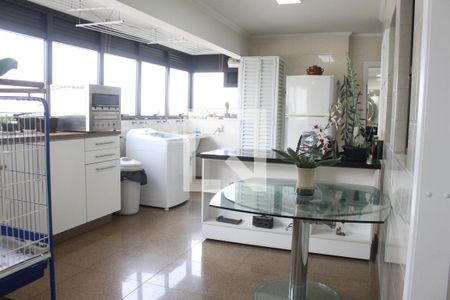 Apartamento à venda com 380m², 4 quartos e 5 vagasÁrea de Serviço