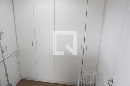 Apartamento à venda com 380m², 4 quartos e 5 vagasQuarto de Serviço 2