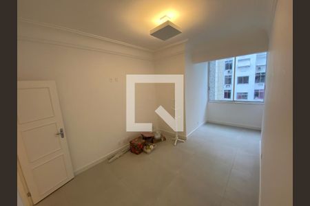 Quarto 1 de apartamento à venda com 2 quartos, 80m² em Copacabana, Rio de Janeiro