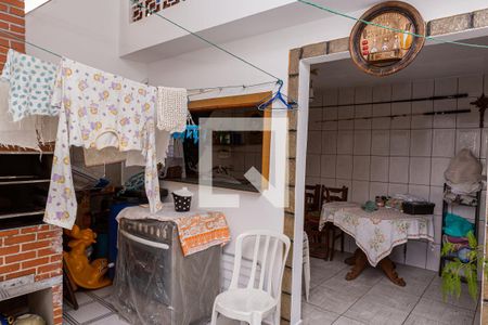 Casa à venda com 85m², 3 quartos e 2 vagasÁrea de Serviço