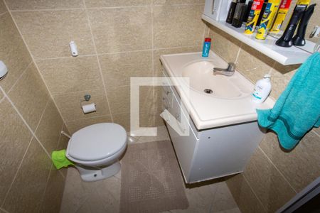 Casa à venda com 200m², 3 quartos e 3 vagasBanheiro 1