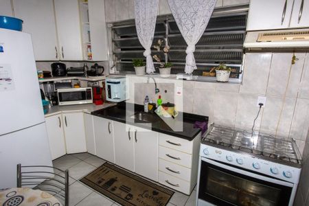 Casa à venda com 200m², 3 quartos e 3 vagasCozinha