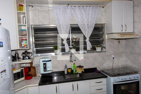 Casa à venda com 200m², 3 quartos e 3 vagasCozinha