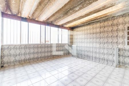 Casa à venda com 111m², 3 quartos e 2 vagasQuarto 3 - Suíte 2 - Varanda