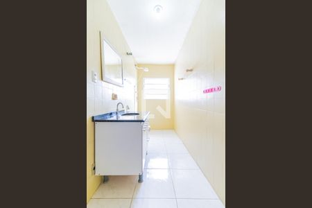 Casa à venda com 111m², 3 quartos e 2 vagasBanheiro da Suíte 2