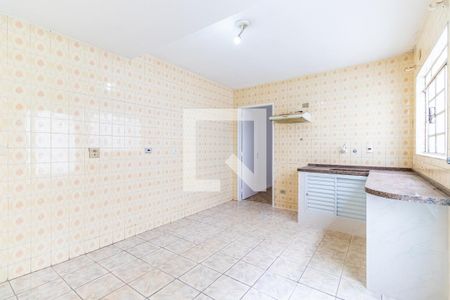 Casa à venda com 111m², 3 quartos e 2 vagasCozinha