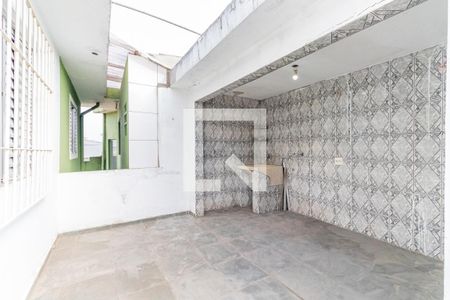 Casa à venda com 111m², 3 quartos e 2 vagasÁrea de Serviço