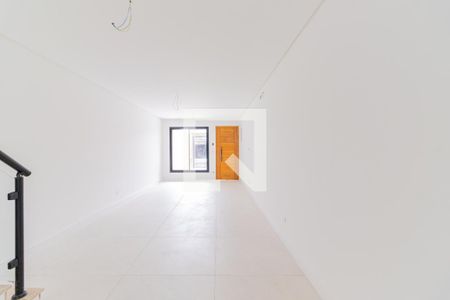 Sala de casa à venda com 3 quartos, 110m² em Jardim Ernestina, São Paulo
