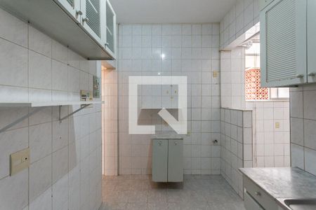 Apartamento à venda com 120m², 2 quartos e 1 vagaCozinha