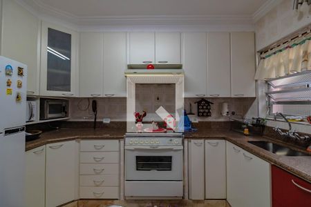 Casa à venda com 160m², 2 quartos e 2 vagasCozinha