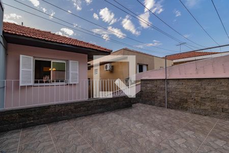 Casa à venda com 160m², 2 quartos e 2 vagasQuintal