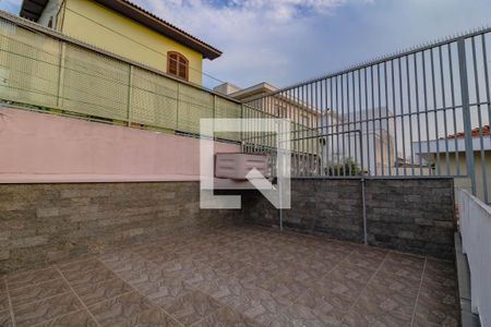 Casa à venda com 160m², 2 quartos e 2 vagasQuintal