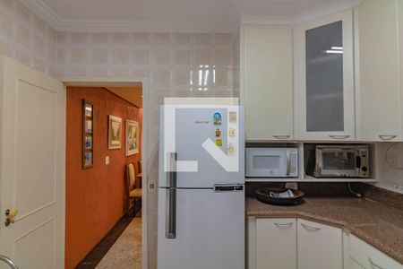 Casa à venda com 160m², 2 quartos e 2 vagasCozinha