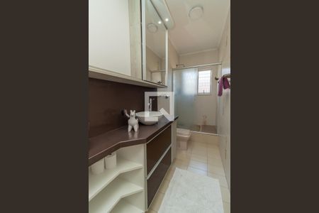 Casa à venda com 200m², 5 quartos e 2 vagas Casa à venda com 200m², 5 quartos e 2 vagasBanheiro 2