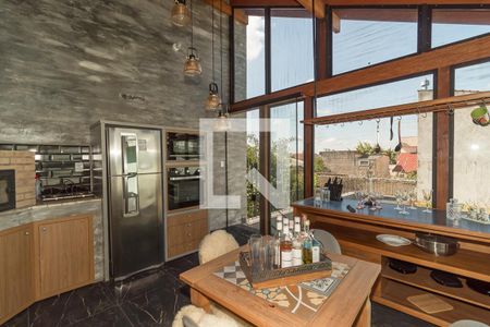 Casa à venda com 200m², 5 quartos e 2 vagas Casa à venda com 200m², 5 quartos e 2 vagasEspaço Gourmet