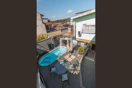 Casa à venda com 200m², 5 quartos e 2 vagas Casa à venda com 200m², 5 quartos e 2 vagasVista Espaço Gourmet