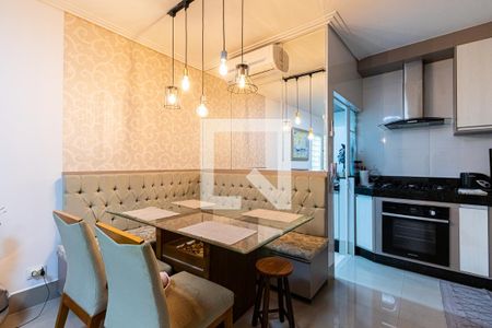 Sala / Cozinha de casa de condomínio à venda com 2 quartos, 73m² em Cidade Mãe do Céu, São Paulo