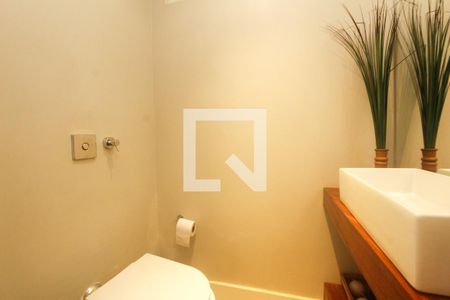 Lavabo de apartamento à venda com 3 quartos, 116m² em Petrópolis, Porto Alegre