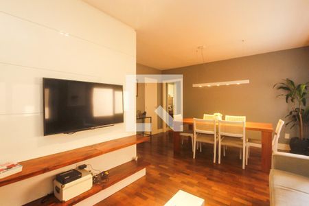 Sala de apartamento à venda com 3 quartos, 116m² em Petrópolis, Porto Alegre