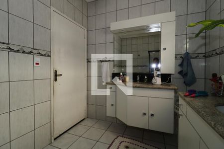 Casa à venda com 400m², 2 quartos e 6 vagasBanheiro Social