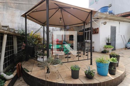 Casa à venda com 400m², 2 quartos e 6 vagasÁrea comum - Churrasqueira