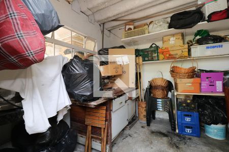 Casa à venda com 400m², 2 quartos e 6 vagasDepósito