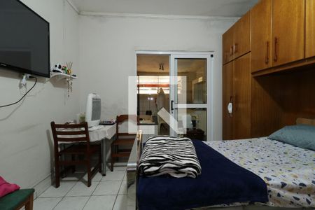 Casa à venda com 400m², 2 quartos e 6 vagasSuite