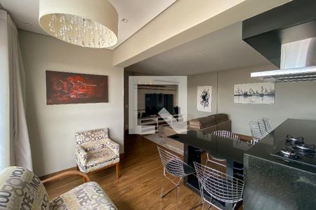 Sala de apartamento para alugar com 3 quartos, 140m² em Nova Suíça, Belo Horizonte