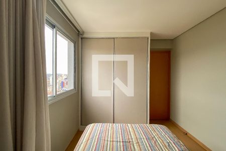 Apartamento para alugar com 140m², 3 quartos e 2 vagas Apartamento para alugar com 140m², 3 quartos e 2 vagasQuarto 2