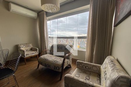 Sala de apartamento para alugar com 3 quartos, 140m² em Nova Suíça, Belo Horizonte