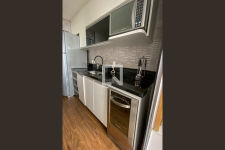 Apartamento para alugar com 140m², 3 quartos e 2 vagas Apartamento para alugar com 140m², 3 quartos e 2 vagasCozinha