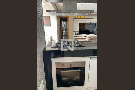 Apartamento para alugar com 140m², 3 quartos e 2 vagas Apartamento para alugar com 140m², 3 quartos e 2 vagasCozinha