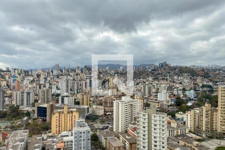 Vista da Sala de apartamento para alugar com 3 quartos, 140m² em Nova Suíça, Belo Horizonte