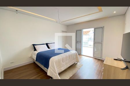 Casa à venda com 280m², 4 quartos e 2 vagasSuíte 3