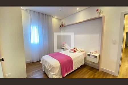 Casa à venda com 280m², 4 quartos e 2 vagasSuíte 1