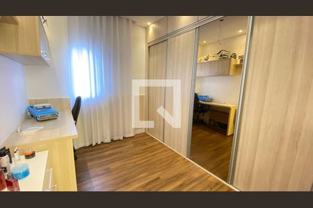 Casa à venda com 280m², 4 quartos e 2 vagasQuarto