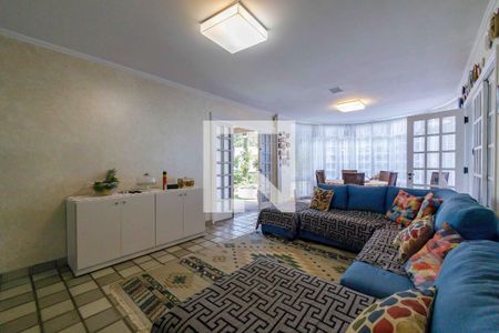 Casa de condomínio à venda com 850m², 5 quartos e 6 vagasSala 3