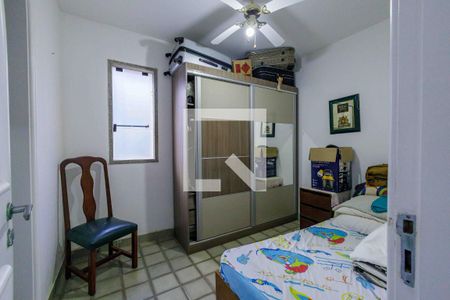 Casa de condomínio à venda com 850m², 5 quartos e 6 vagasQuarto de Serviço