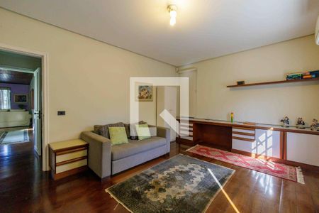 Casa de condomínio à venda com 850m², 5 quartos e 6 vagasQuarto 2