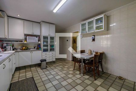 Casa de condomínio à venda com 850m², 5 quartos e 6 vagasCozinha