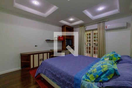 Casa de condomínio à venda com 850m², 5 quartos e 6 vagasSuíte 2