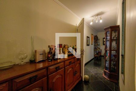 Casa de condomínio à venda com 850m², 5 quartos e 6 vagasHall